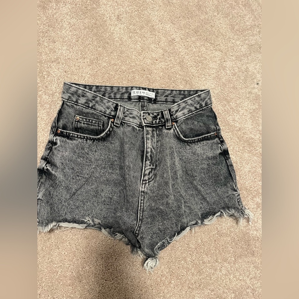 Demi Co. woman’s shorts